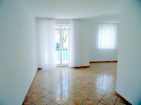 Wohnzimmer Etagenwohnung Holzkirchen